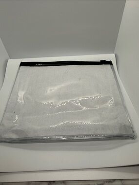 Mary Kay Clear Cosmetic Zip Pouch with Black Trim